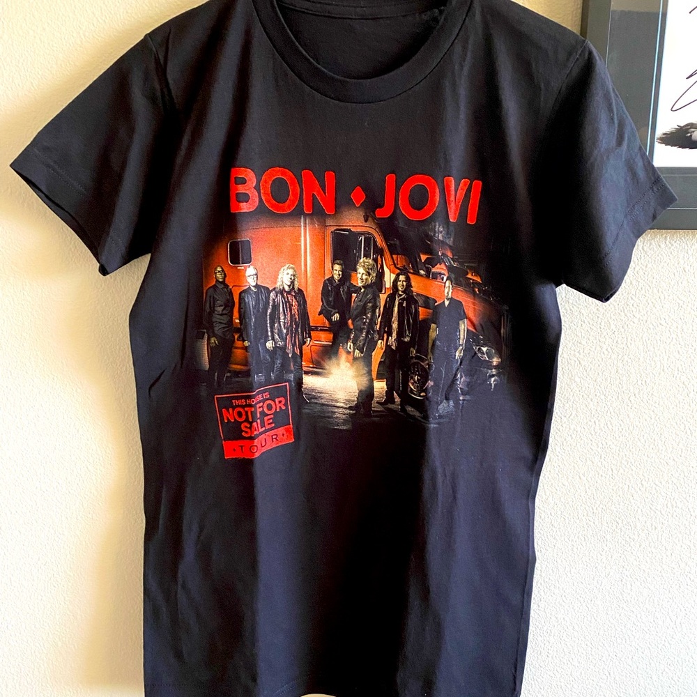 Bin Jovi 2017 tour shirt